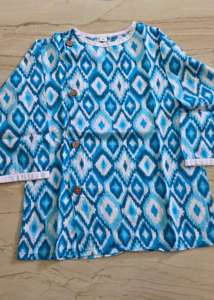 Blue Ikat Print Kurta with Wooden Buttons