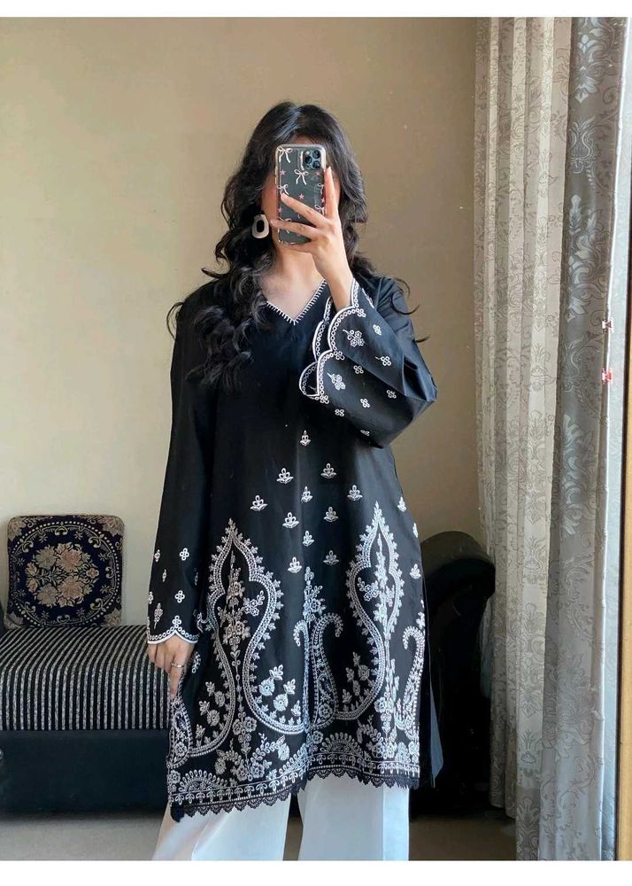 Elegant Black and White Embroidered Cord Set