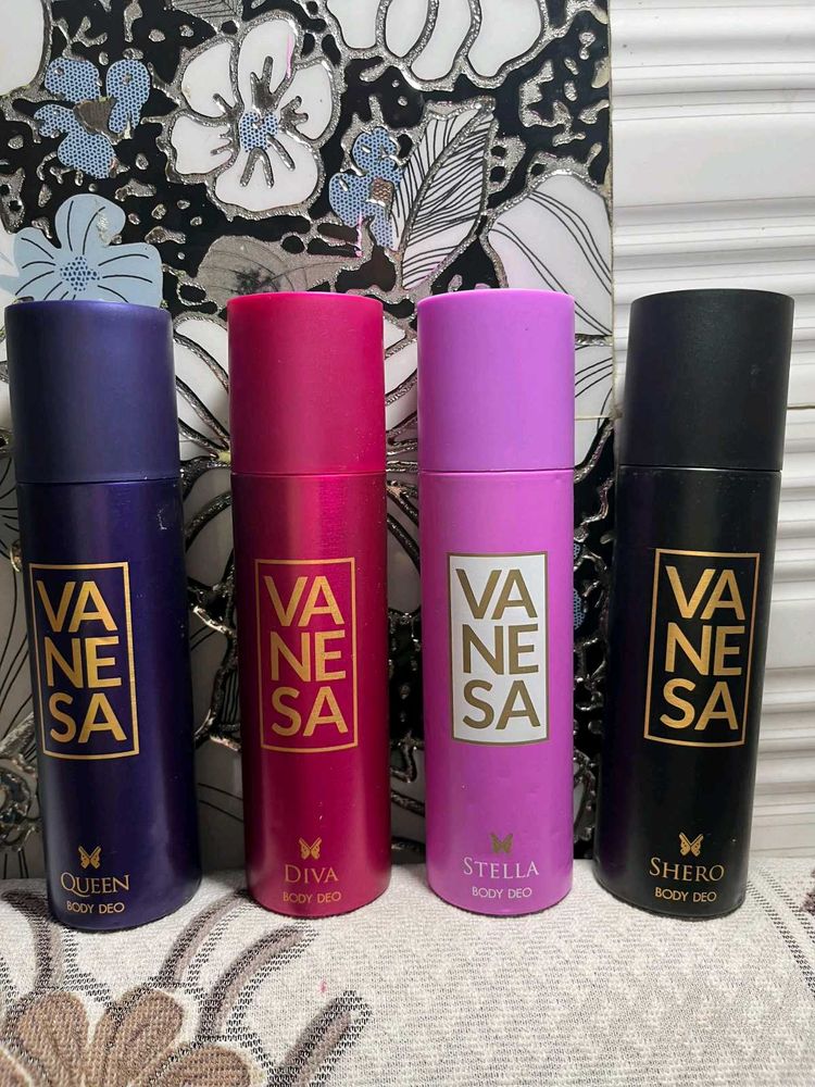 Vanesa Body Deodrant Set of 4 😍💖
