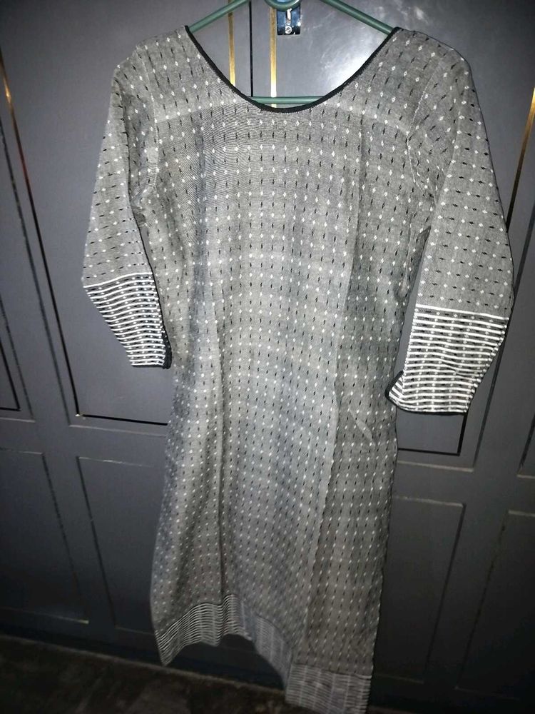 Grey Kurta with White Dots