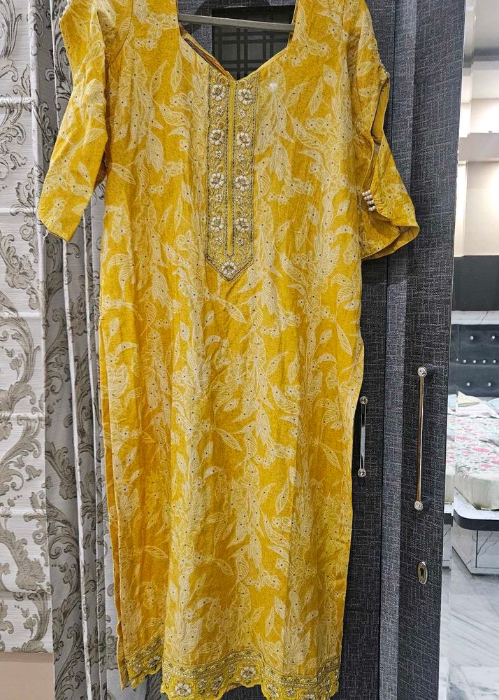 Yellow Kurta set with design