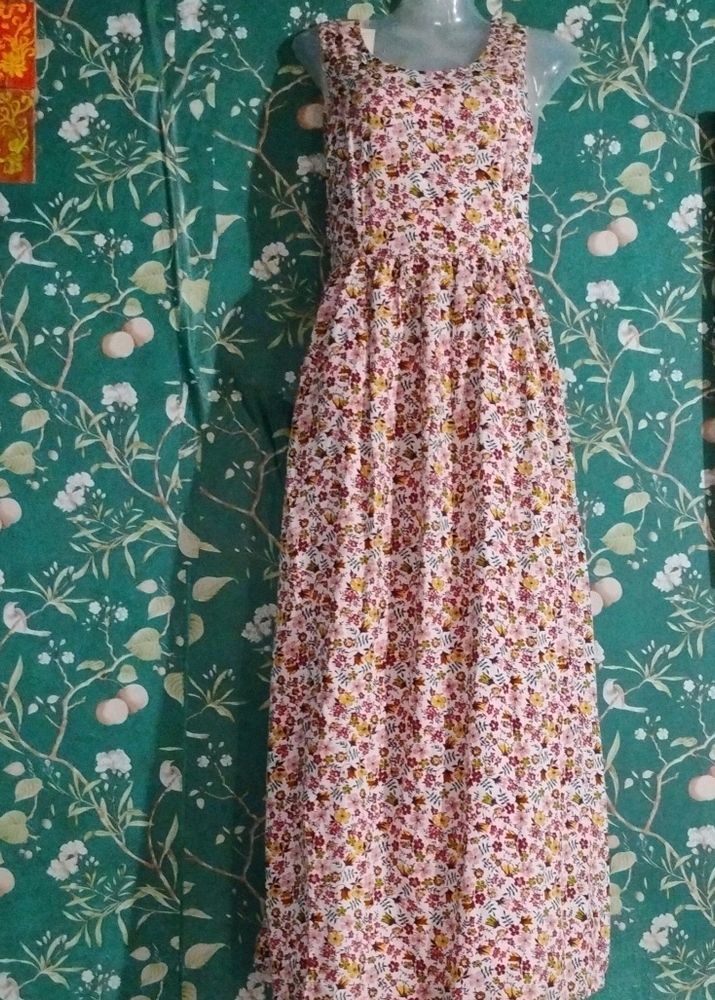 Deep Back Less Gown