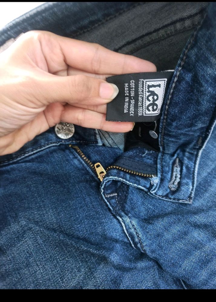 Lee Cooper Fully New Jeans For Woman Length 39 Inc