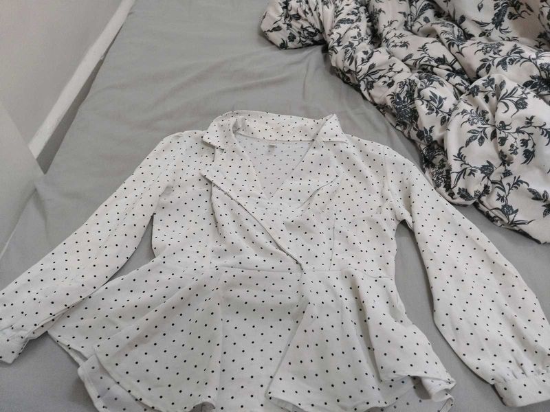 Chic Polka Dot Peplum Top