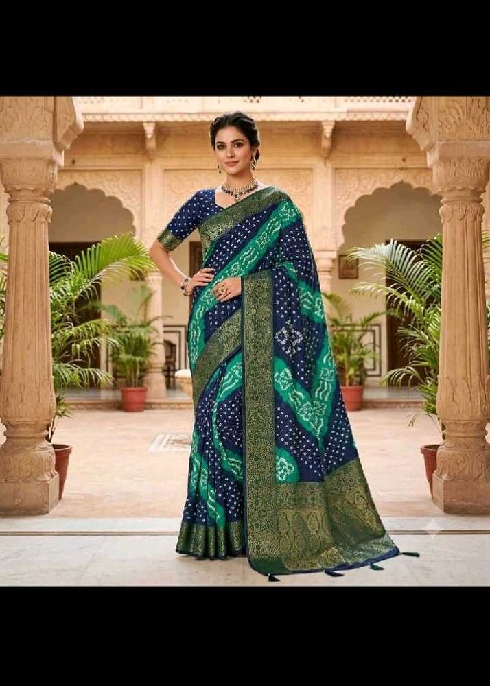 Elegant Blue &amp; Green Bandhani Saree