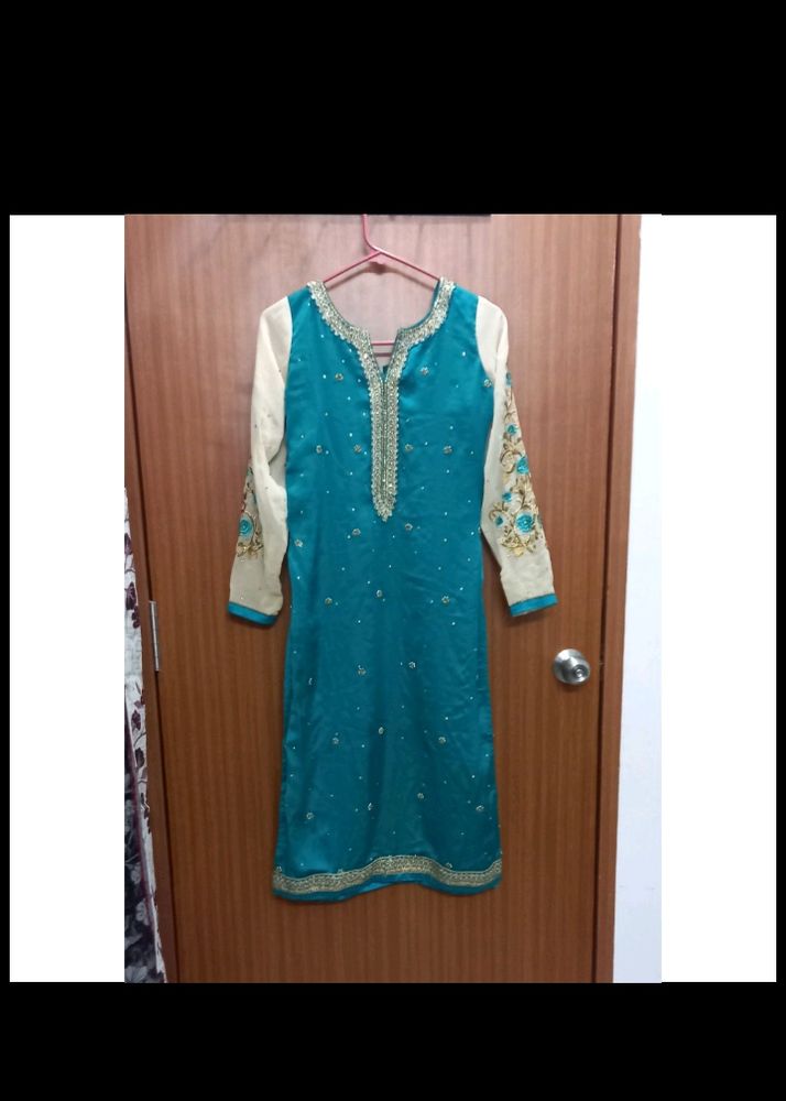 Kurta Set With Jacket