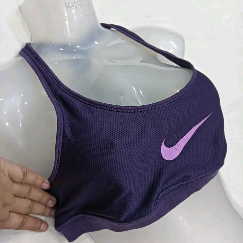Nike ⭐Sports Bra