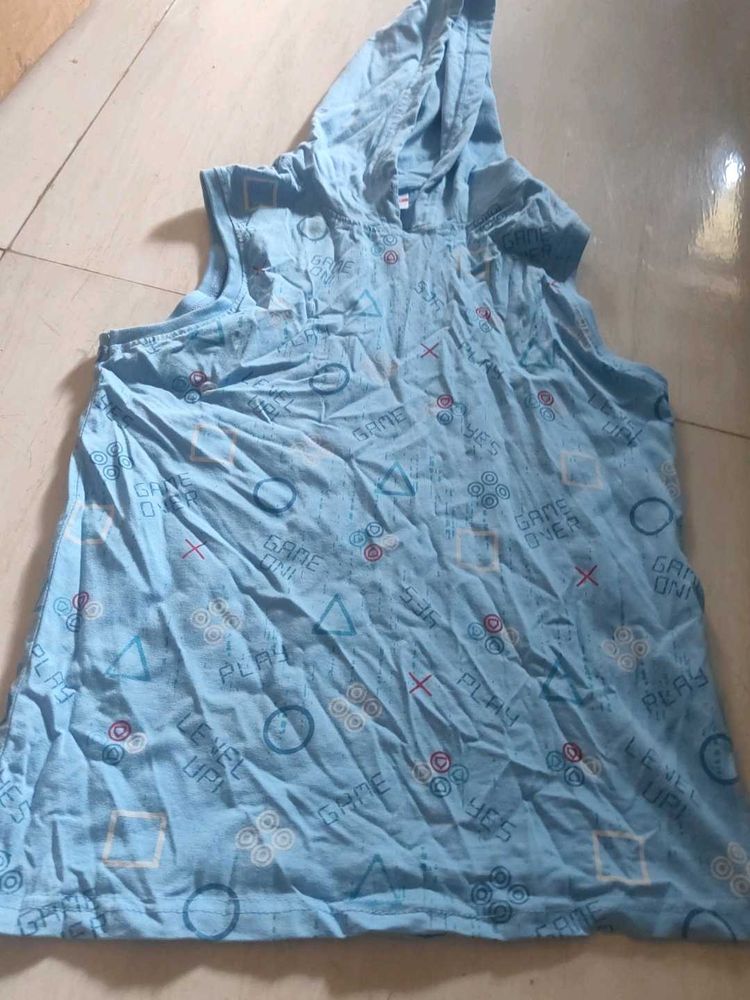 Blue Graphic Print Sleeveless Hoodie