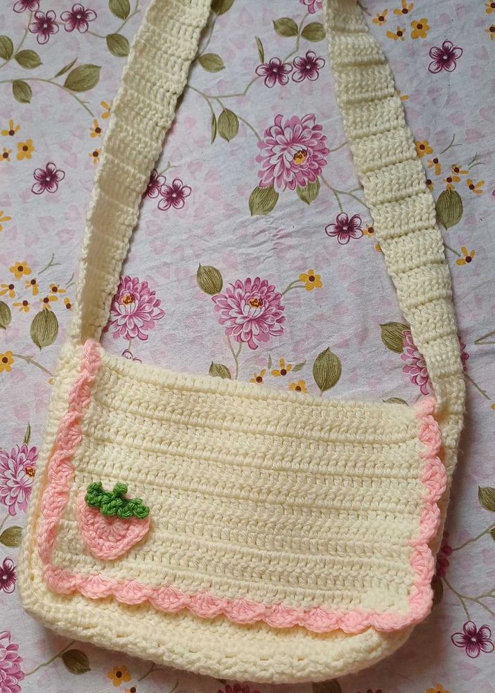 Crochet Strawberry Shoulder Bag