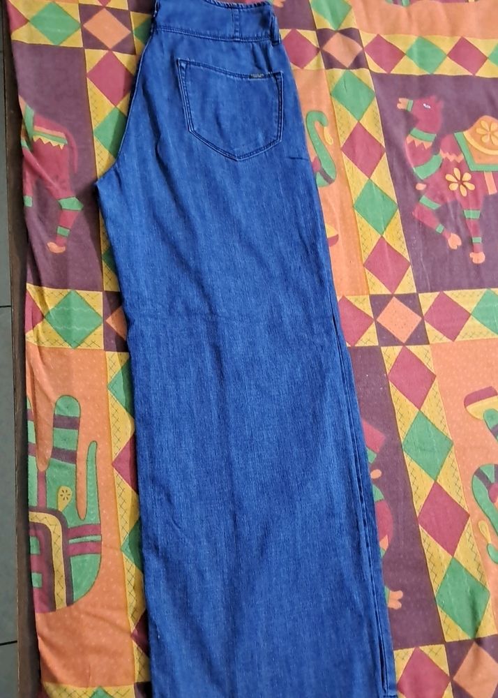 Pantaloons flared Jeans