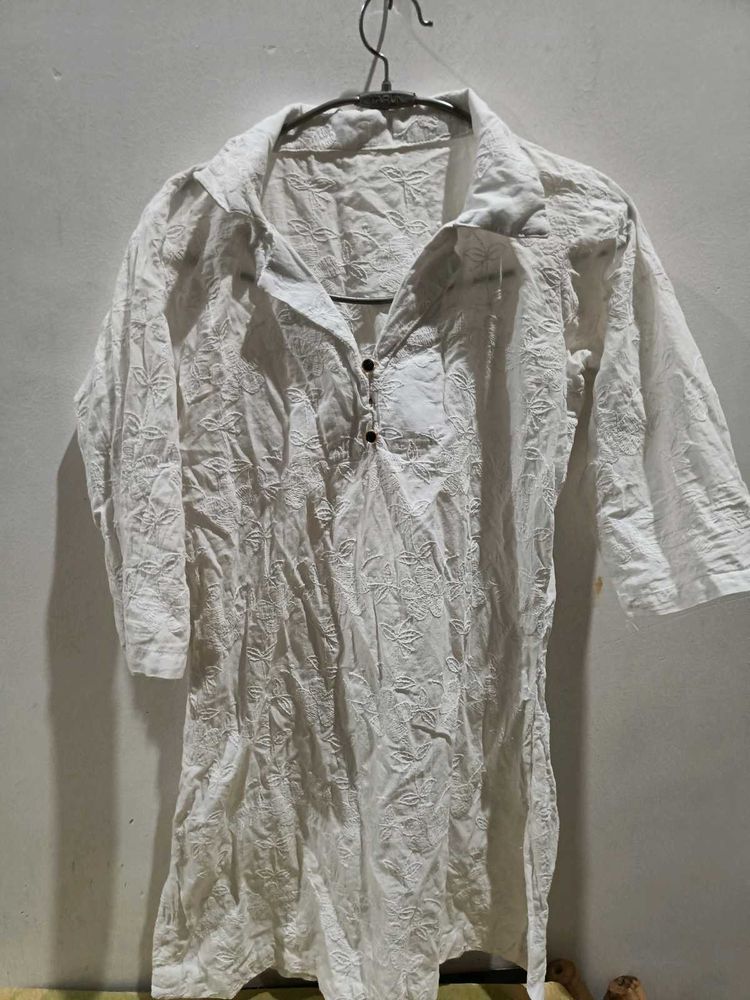 White Embroidered Kurta