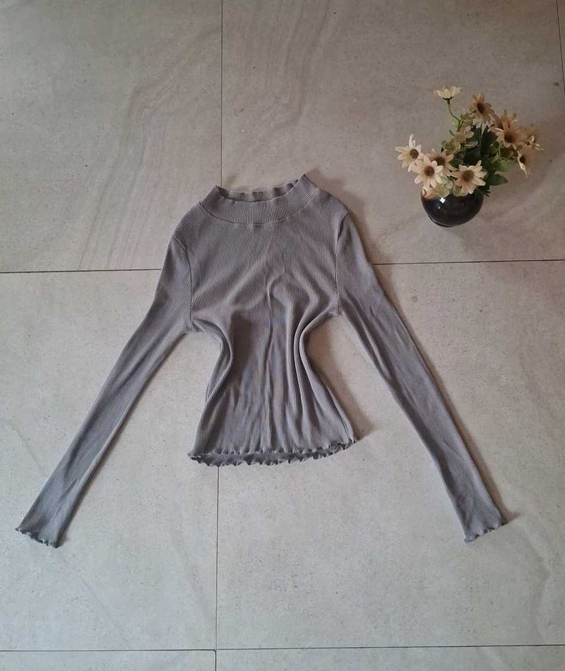 Grey Ribbed Lettuce Trim Turtleneck Top