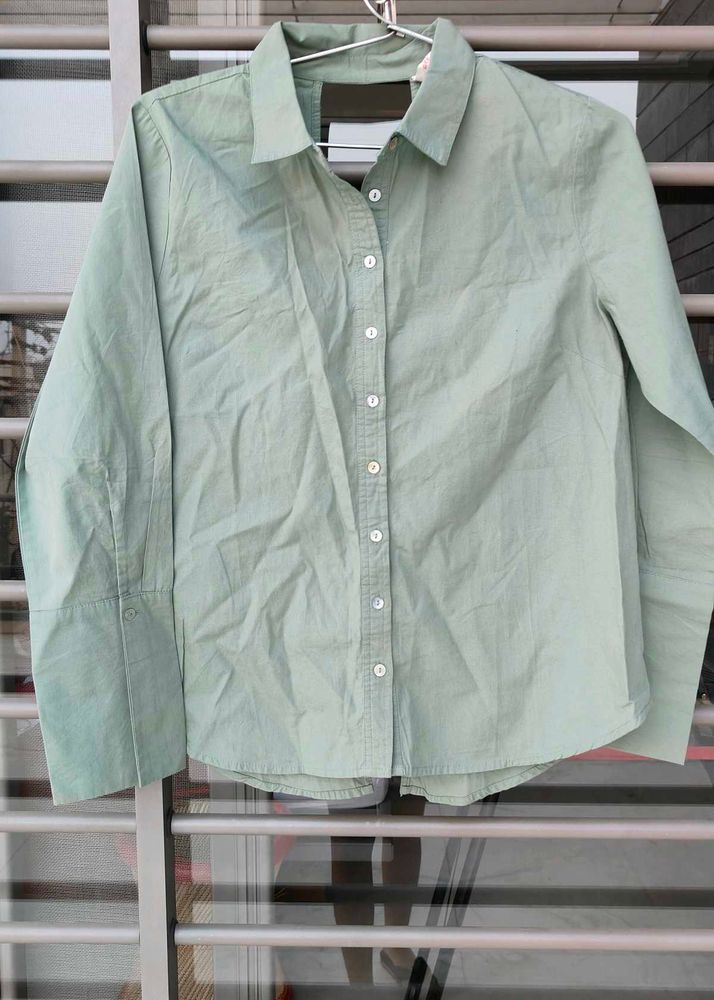 Light Green Collared Button-Up Shirt