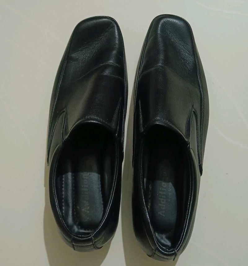 Classic Black Leather Loafer Shoes