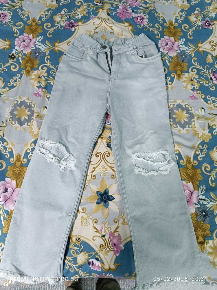 Ripped Wide Leg Jeans