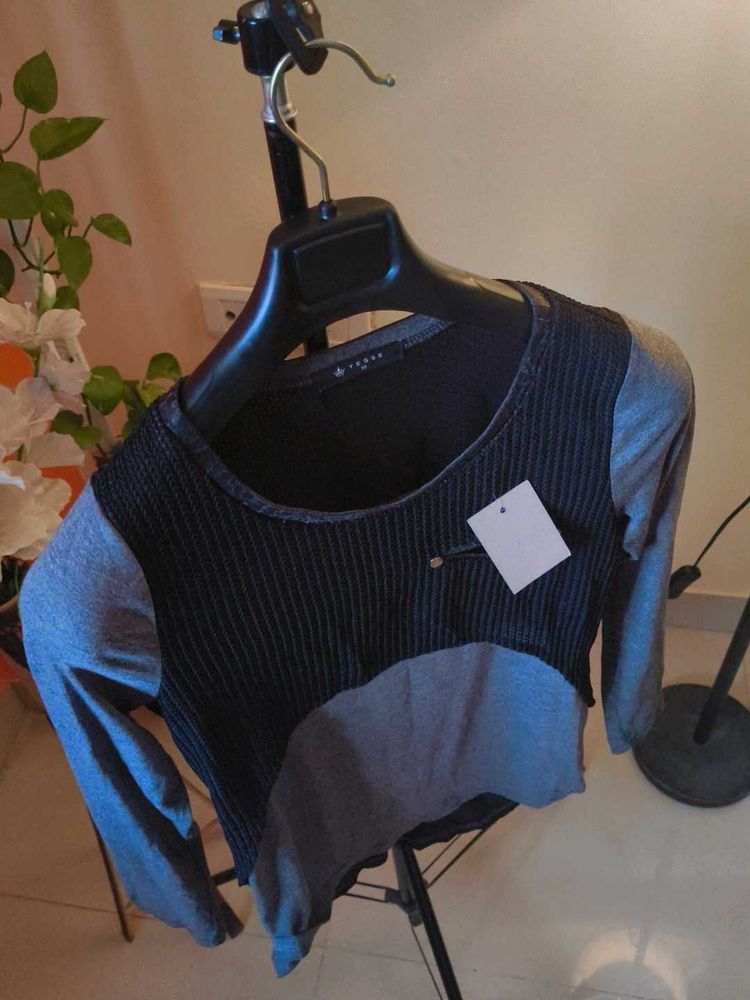 New Korean Stylish Colourblock Top
