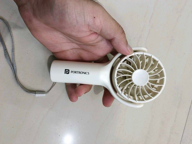 Portronics Portable Mini Fan