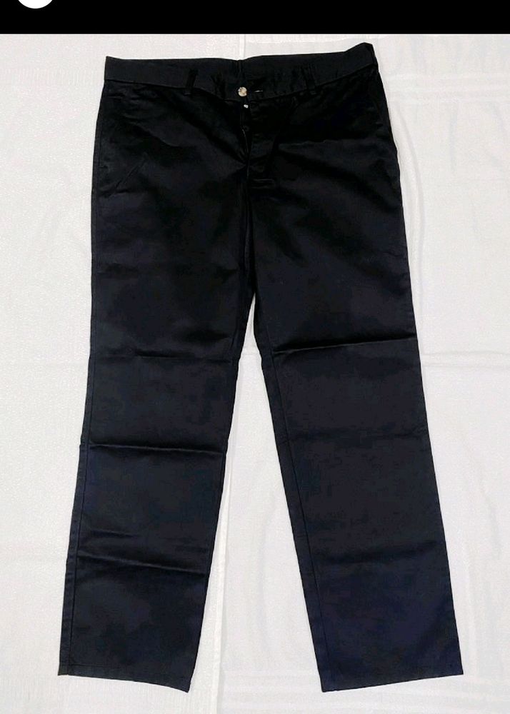 💥Price Drop💥New Black Pant Size 40