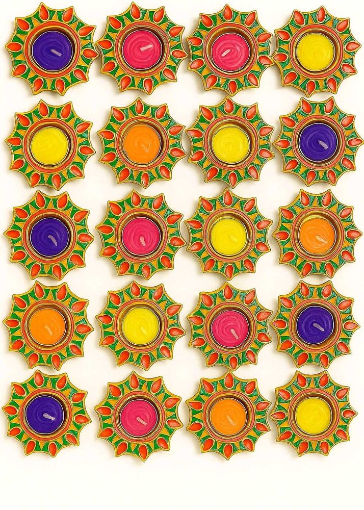 Festive Tealight Candle Holders (Set of 18)