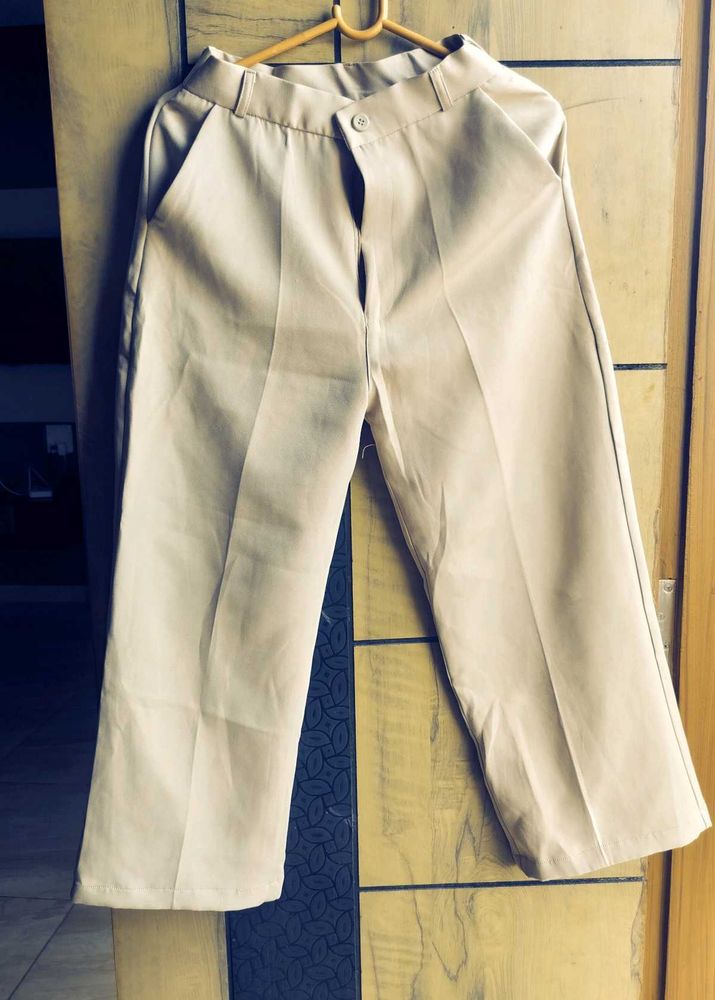 Chic Beige Wide-Leg Pants