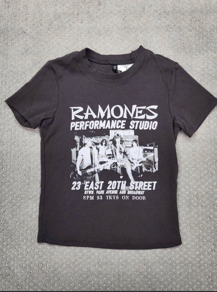 Ramones Performance Studio T-Shirt