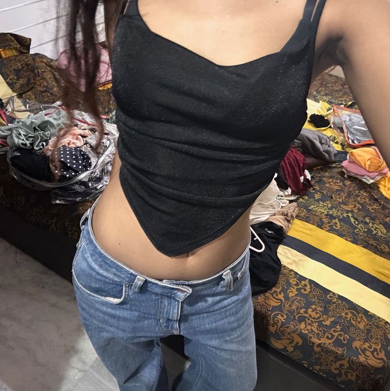 urbanic black bandana top