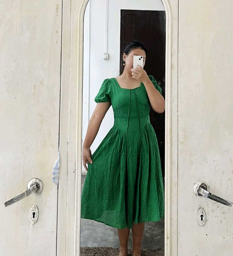 Emerald Green Puff Sleeve Midi Dress