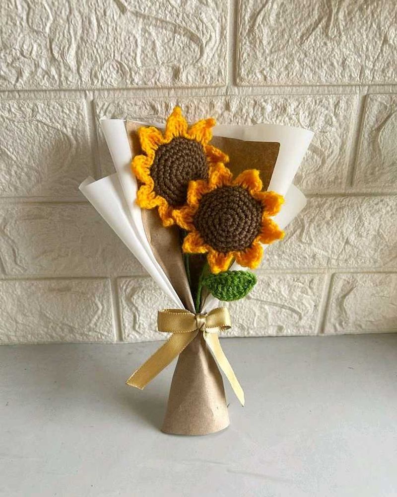 Crocheted Sunflower Bouquet
