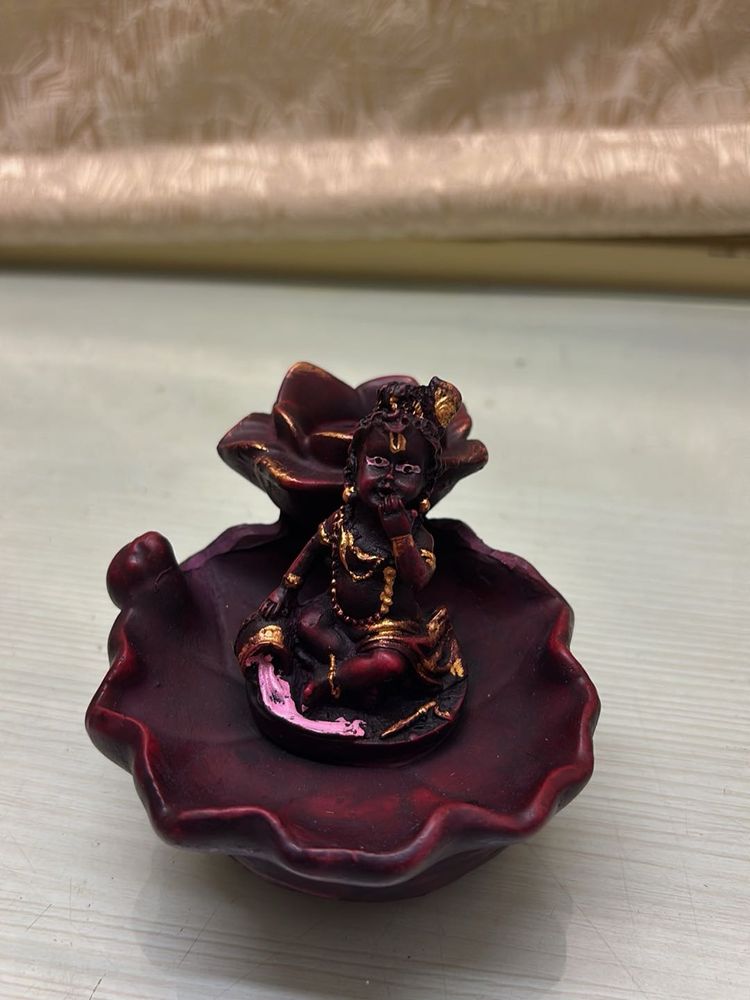 krishna idol with dhoop stand