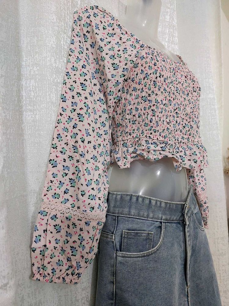 River Island -Floral Smocked Crop Top - Y2K Style