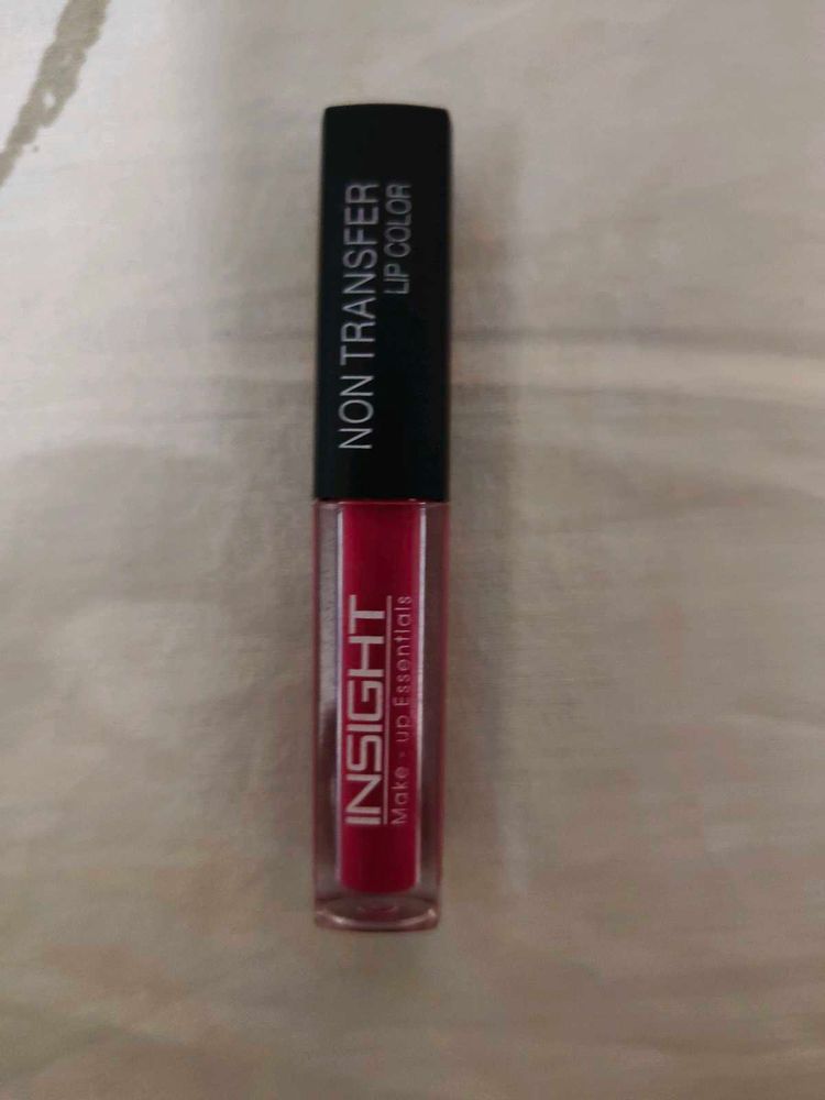 Vibrant Dark Pink Liquid Lipstick