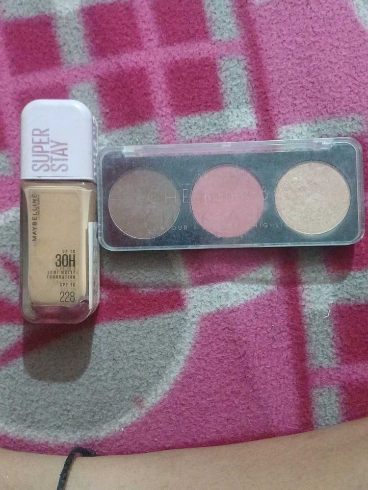 cheek a boo pallete with foundation