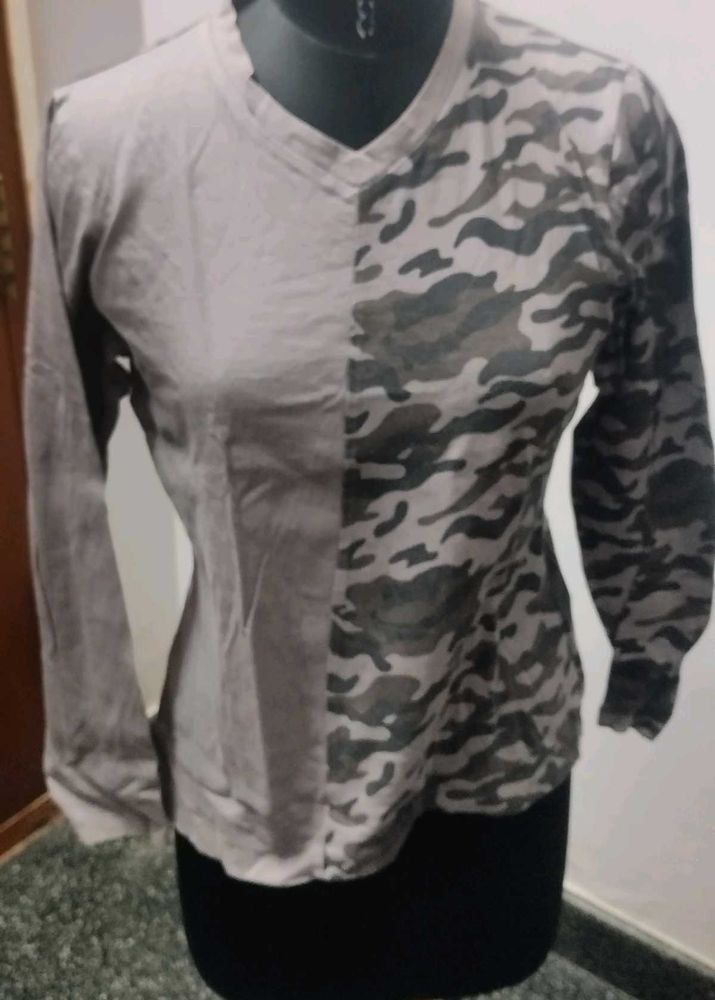 Stylish Camouflage Print Top