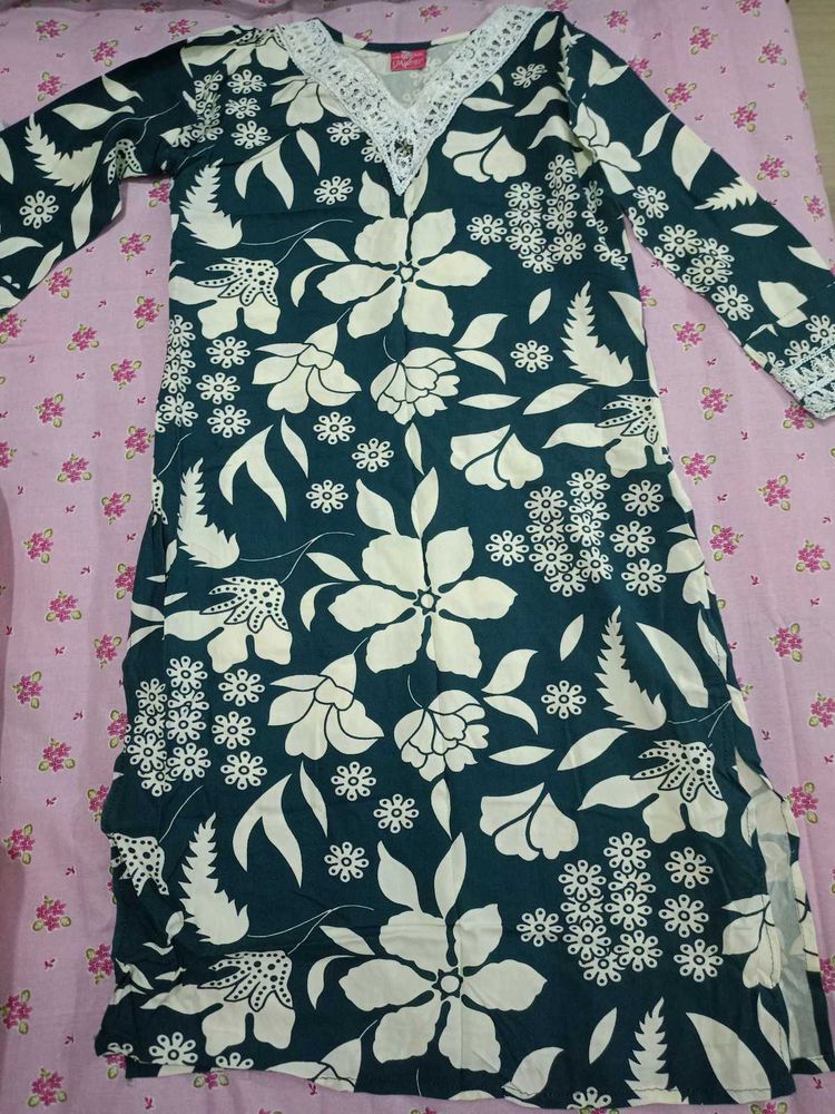Stylish Floral Print Kurta