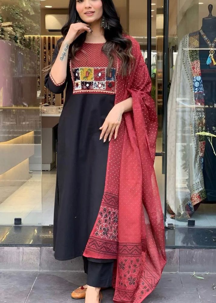 black and red kurta set