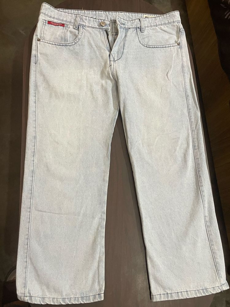 Light Wash Wide Leg Denim Jeans