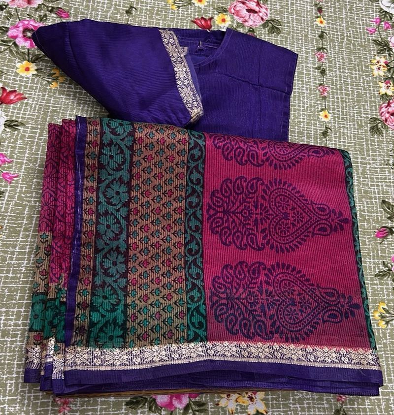 Vibrant Paisley Print Saree with Blouse