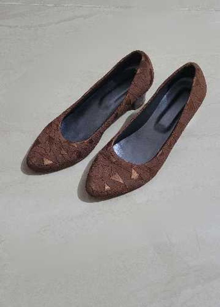 Brown  formal Bellies for women