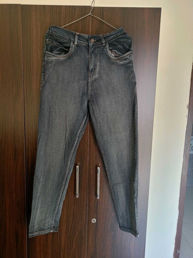 Stylish Gray Denim Jeans