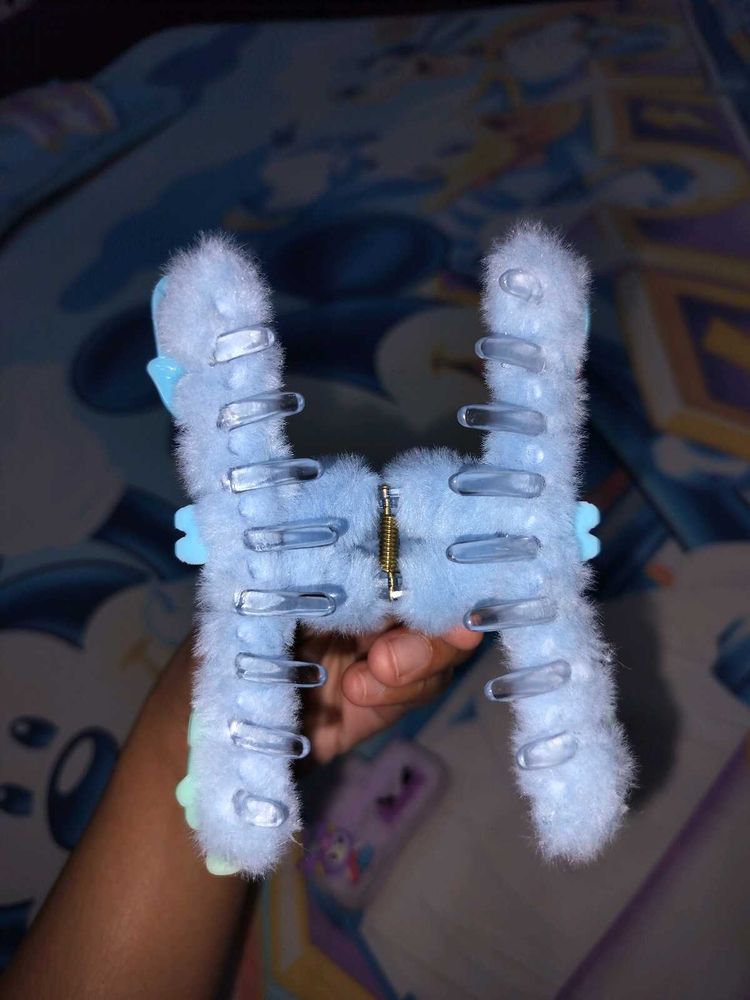Cute Funky Fuzzy Claw Clip