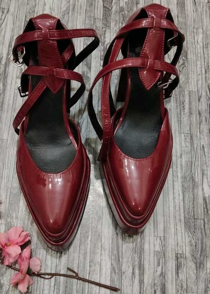 Stylish Burgundy Heels