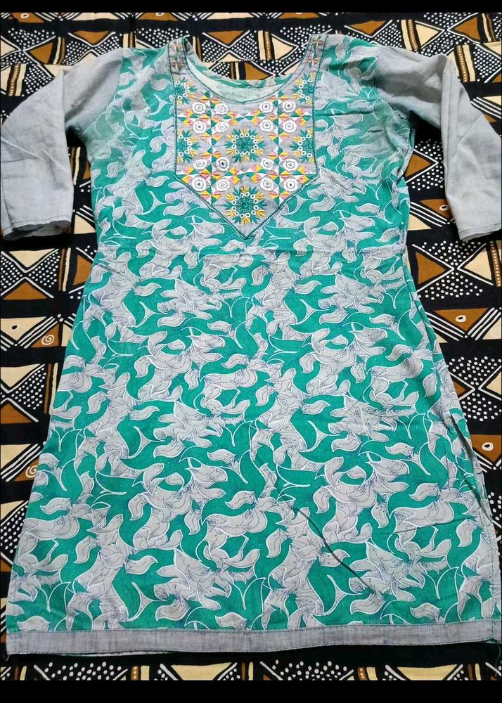 6 kurtis comboo