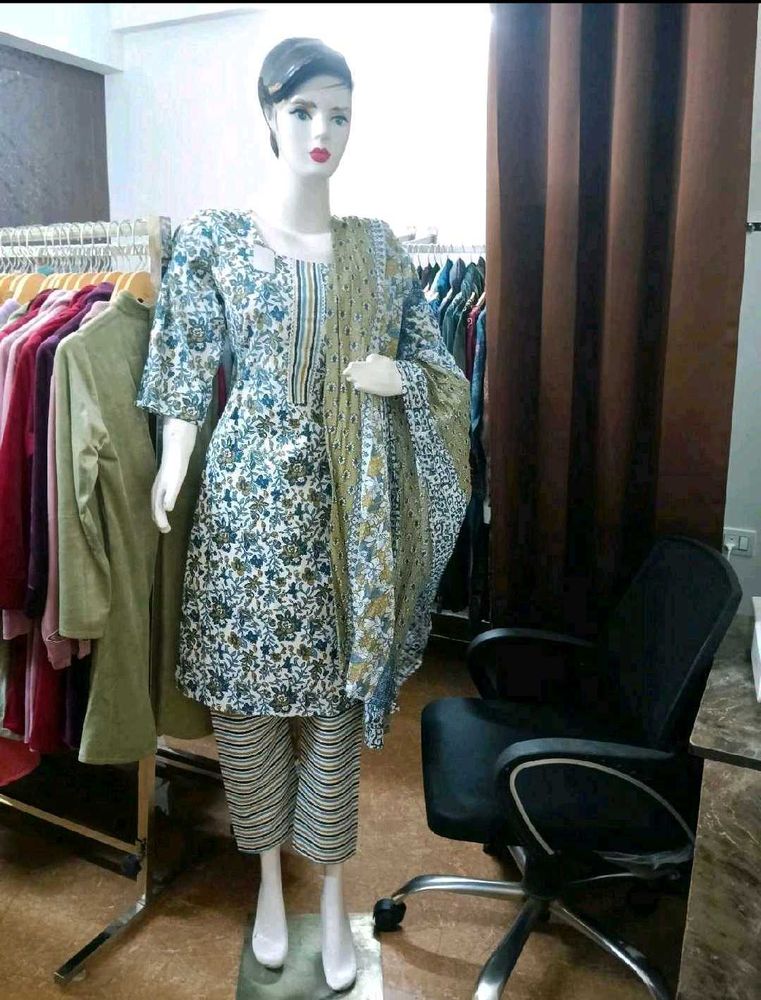 Floral Print Kurta Set with Dupatta