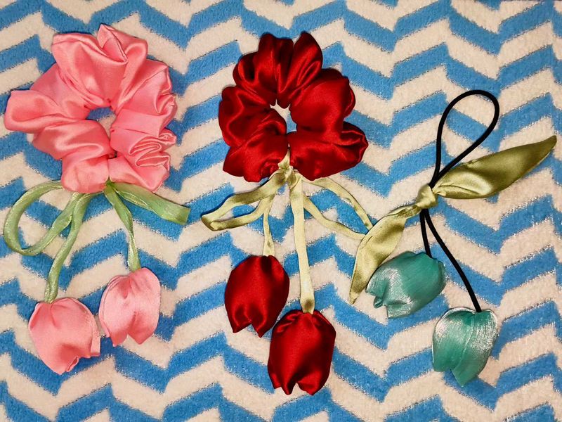 Floral Tulip Scrunchies (price of 1piece )