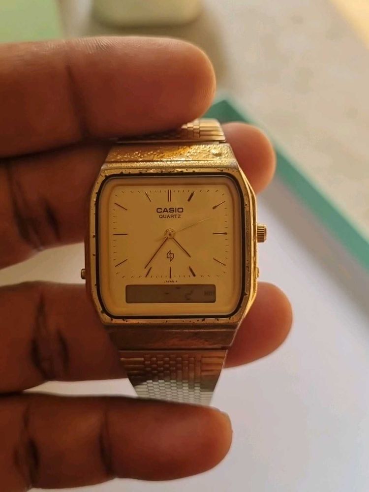 Vintage Casio 1980s Analog-Digital Watch