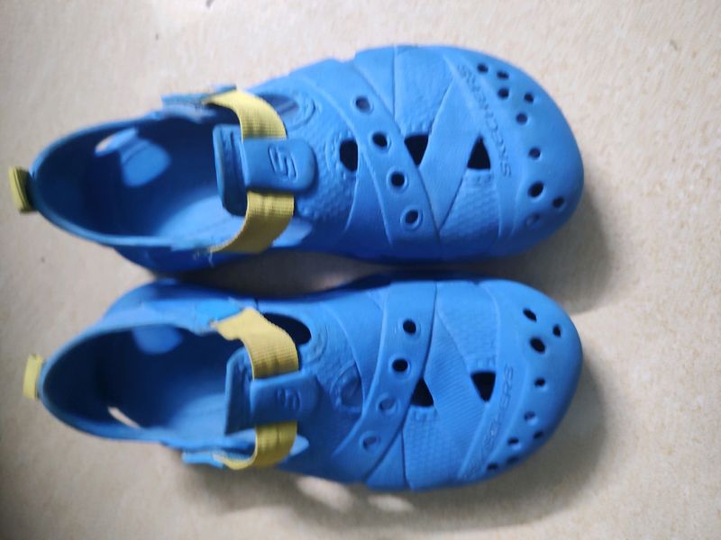 Skechers 👟 Shoe/Unisex  Shoe.....