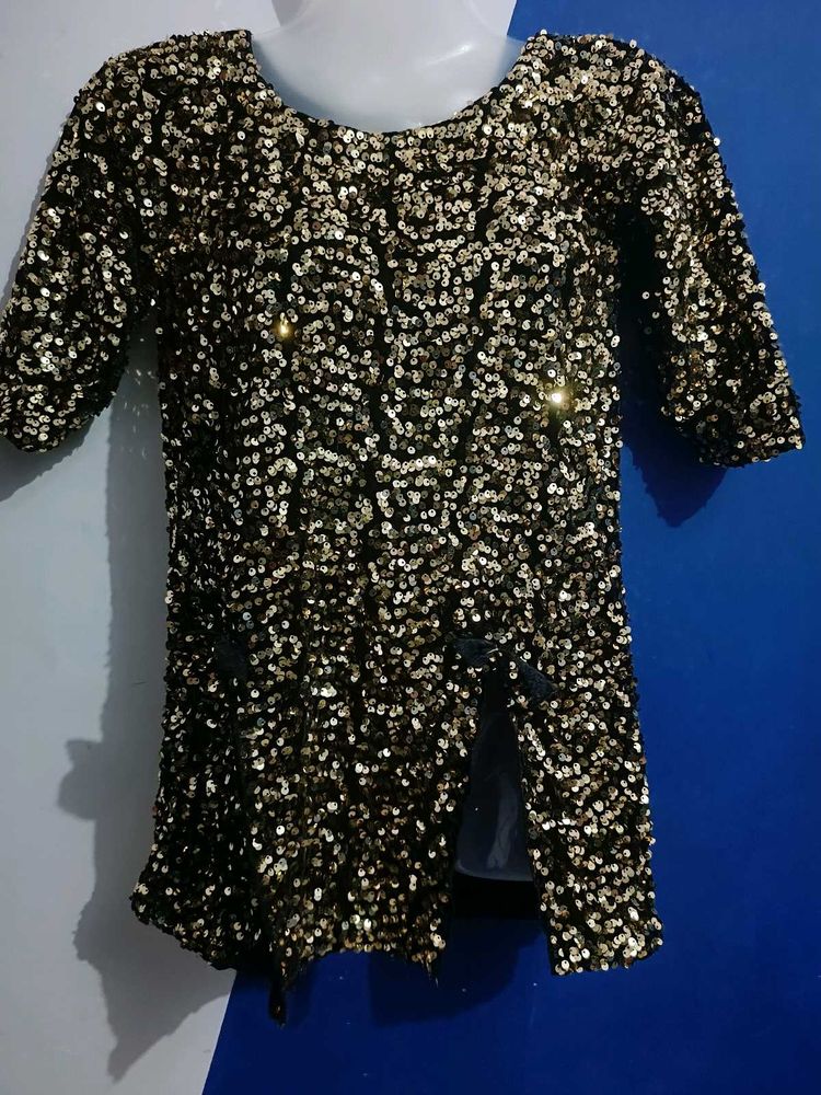 Sequin  party wear golden Tops for women
