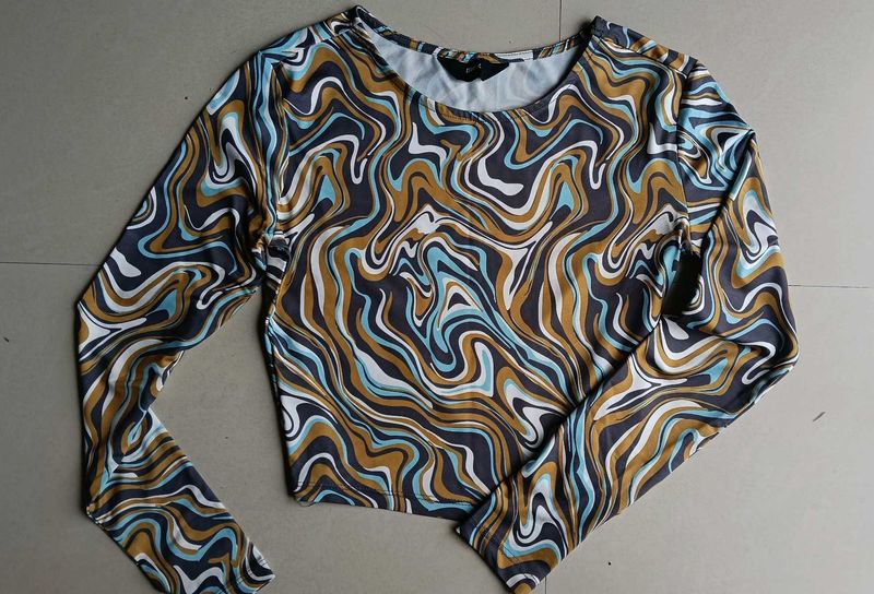 💙 MAX Abstract Print Full Sleeve Crop Top 💙