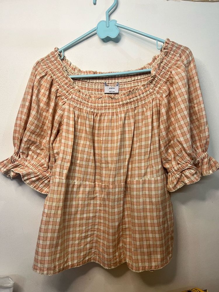 Cute Plaid Off-Shoulder Top