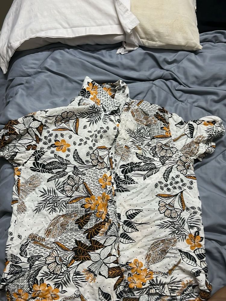 Men's Tropical Print Shirt